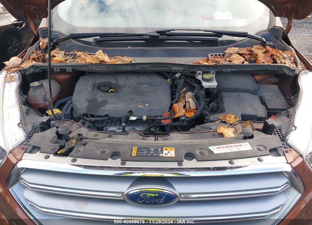 2017 FORD ESCAPE SE VIN: 1FMCU9GD6HUE62190