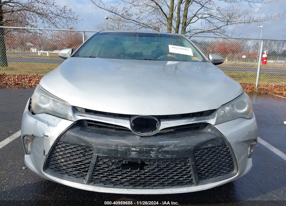 2017 TOYOTA CAMRY SE VIN: 4T1BF1FK9HU285707