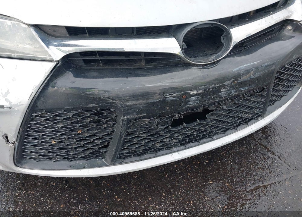 2017 TOYOTA CAMRY SE VIN: 4T1BF1FK9HU285707