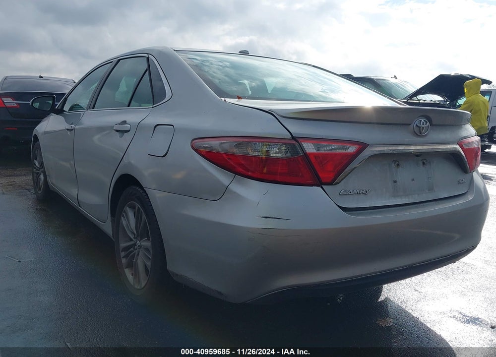 2017 TOYOTA CAMRY SE VIN: 4T1BF1FK9HU285707