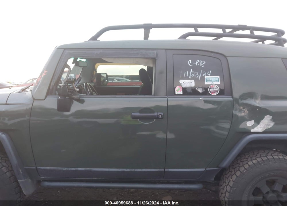 2011 TOYOTA FJ CRUISER VIN: JTEBU4BF9BK114345