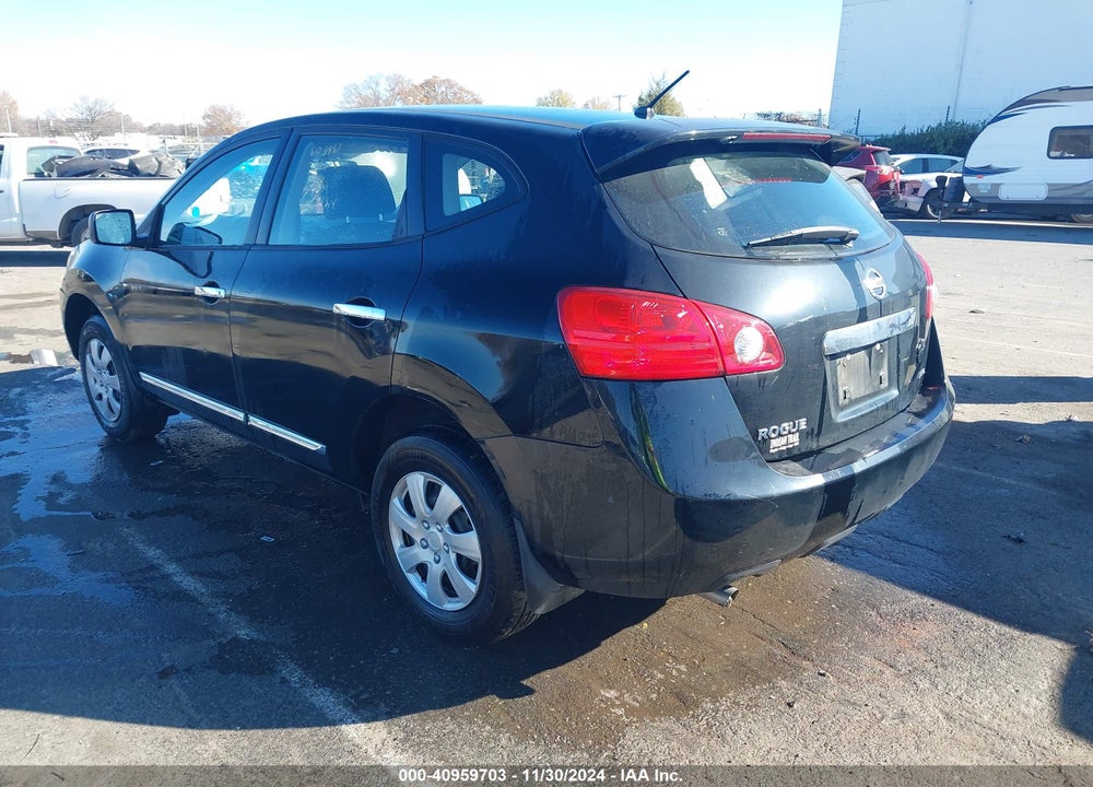 2013 NISSAN ROGUE S VIN: JN8AS5MVXDW608861
