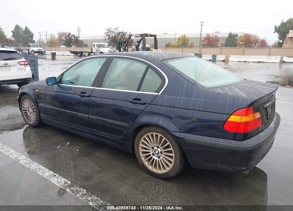 2002 BMW 330I VIN: WBAEV53432KM22688