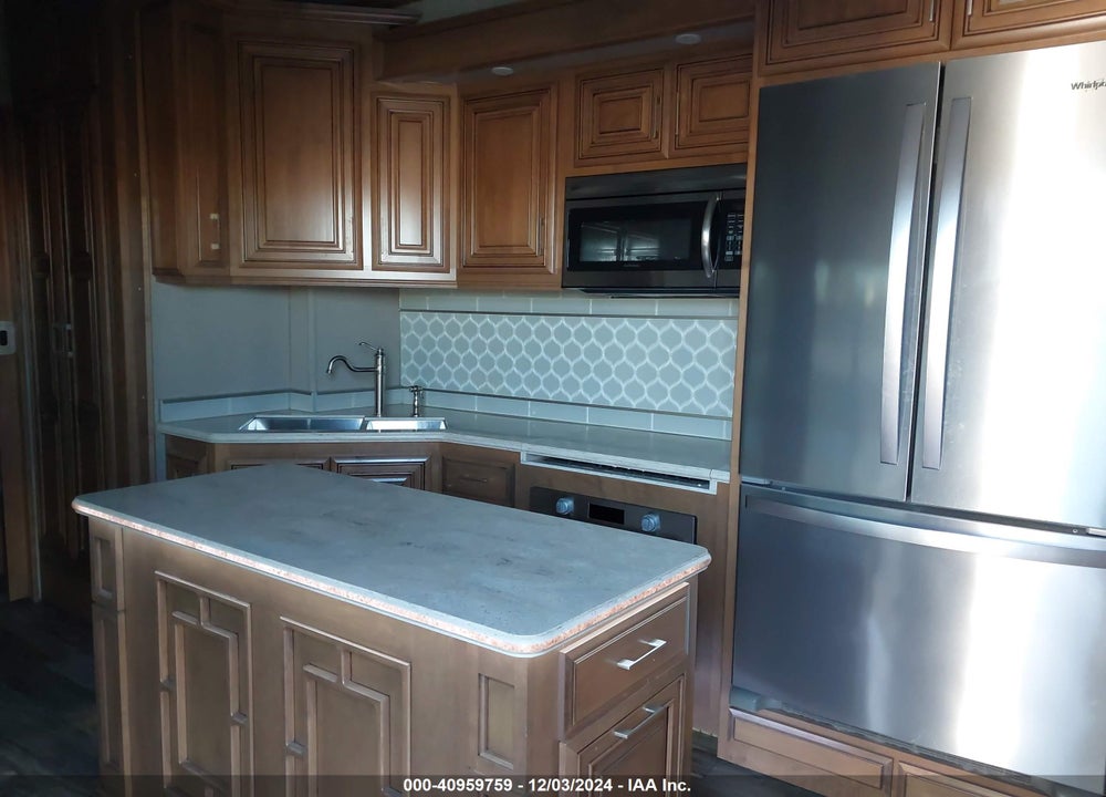 2019 DRV MOBILE SUITES VIN: 5KEAG4631K1383535