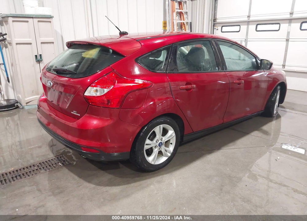 2014 FORD FOCUS SE VIN: 1FADP3K28EL177517