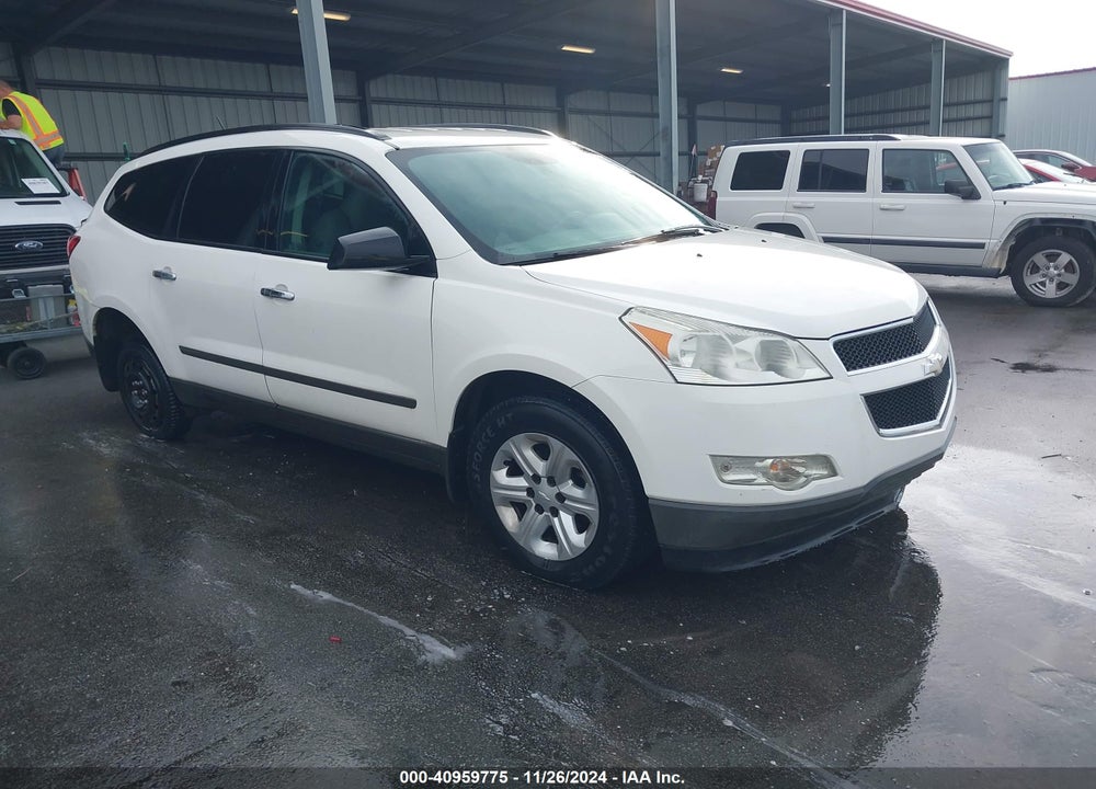 2012 CHEVROLET TRAVERSE LS VIN: 1GNKVFED3CJ221509