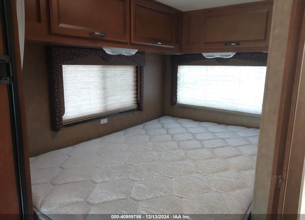 2014 FORD E-350 FREEDOM ELITE MOTOR HOME VIN: 1FDWE3FS4EDA08832