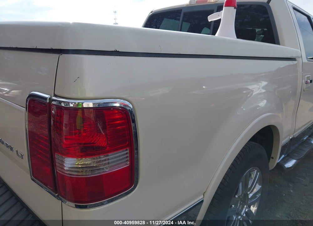 2007 LINCOLN MARK LT VIN: 5LTPW18587FJ11242