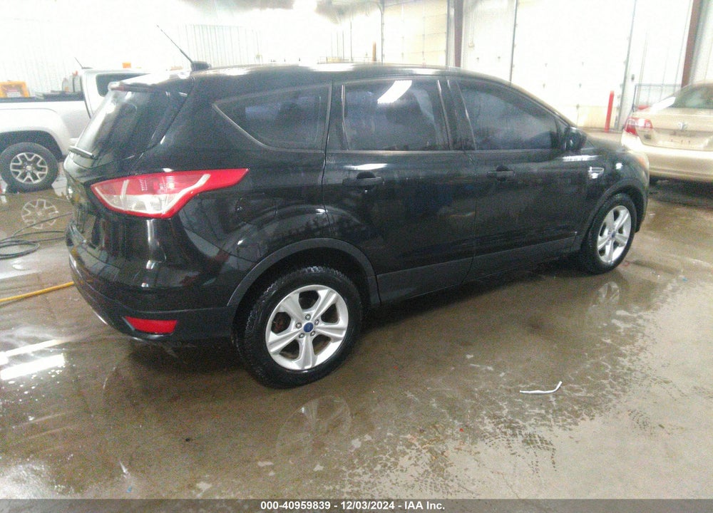 2014 FORD ESCAPE S VIN: 1FMCU0F79EUE39439