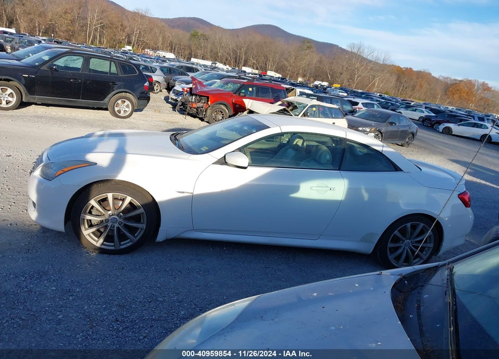 2009 INFINITI G37 VIN: JNKCV66E09M723095