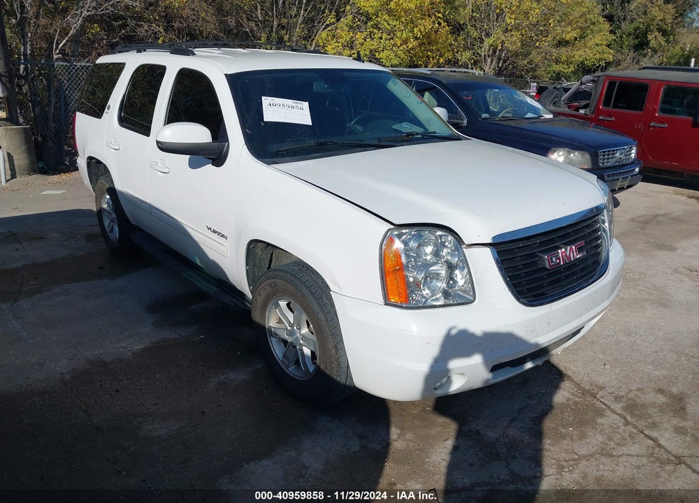 2013 GMC YUKON SLT VIN: 1GKS1CE0XDR268883