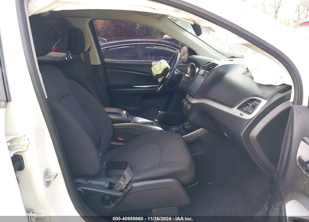 2019 DODGE JOURNEY SE VIN: 3C4PDCBB0KT833578