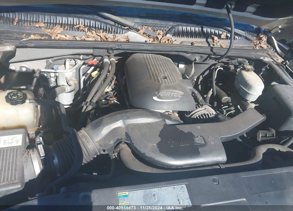 2005 CHEVROLET SUBURBAN 1500 VIN: 3GNEC16Z45G132472