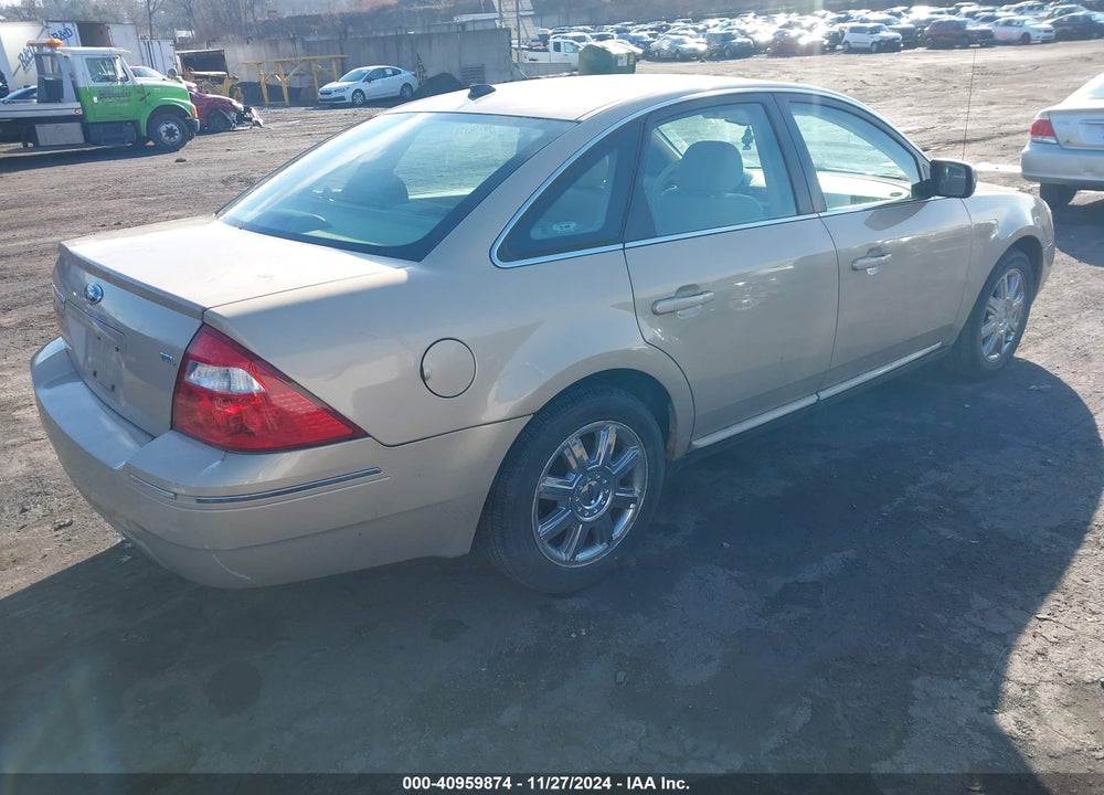 2007 FORD FIVE HUNDRED SEL VIN: 1FAHP271X7G118010
