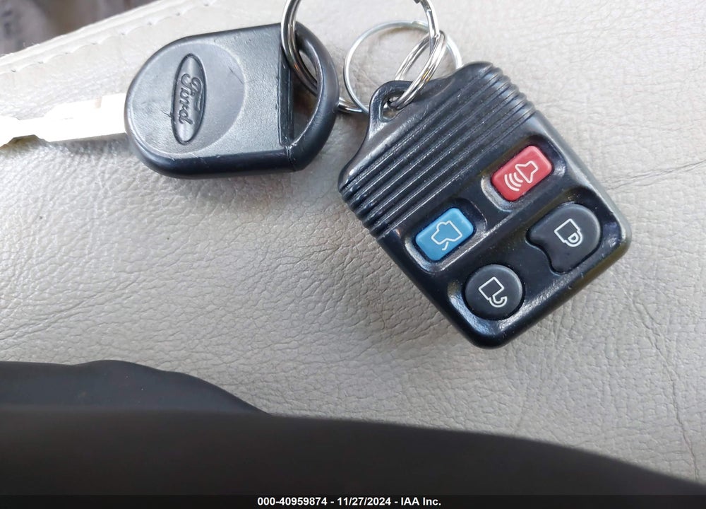 2007 FORD FIVE HUNDRED SEL VIN: 1FAHP271X7G118010