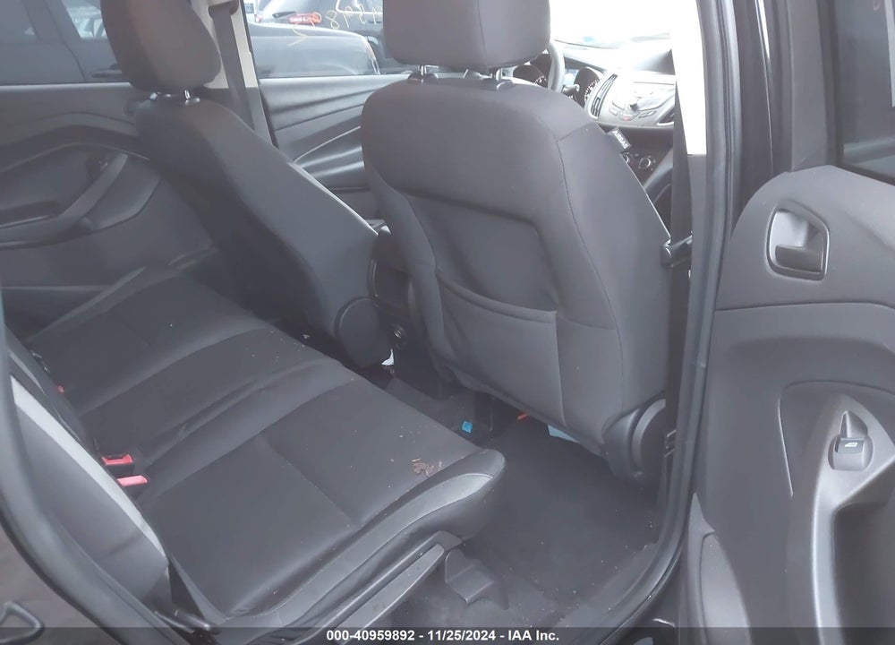 2015 FORD ESCAPE S VIN: 1FMCU0F78FUB70173