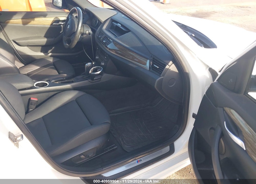 2015 BMW X1 XDRIVE35I VIN: WBAVM5C59FVV93767