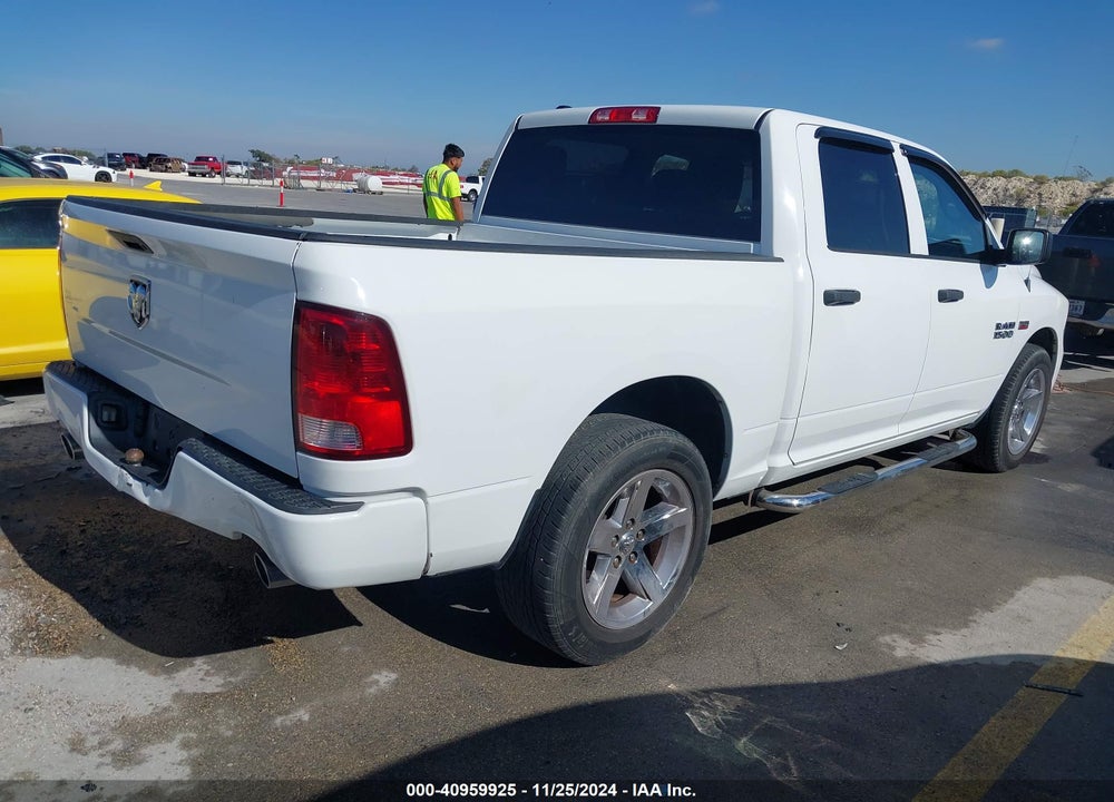 2014 RAM 1500 EXPRESS VIN: 1C6RR6KT9ES241789