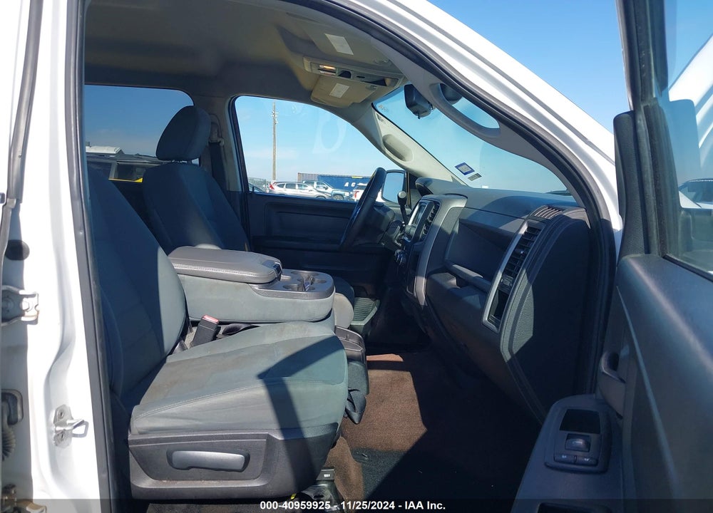 2014 RAM 1500 EXPRESS VIN: 1C6RR6KT9ES241789