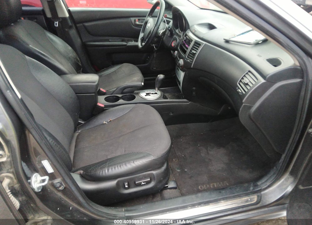2009 KIA OPTIMA SX VIN: KNAGE228395335605