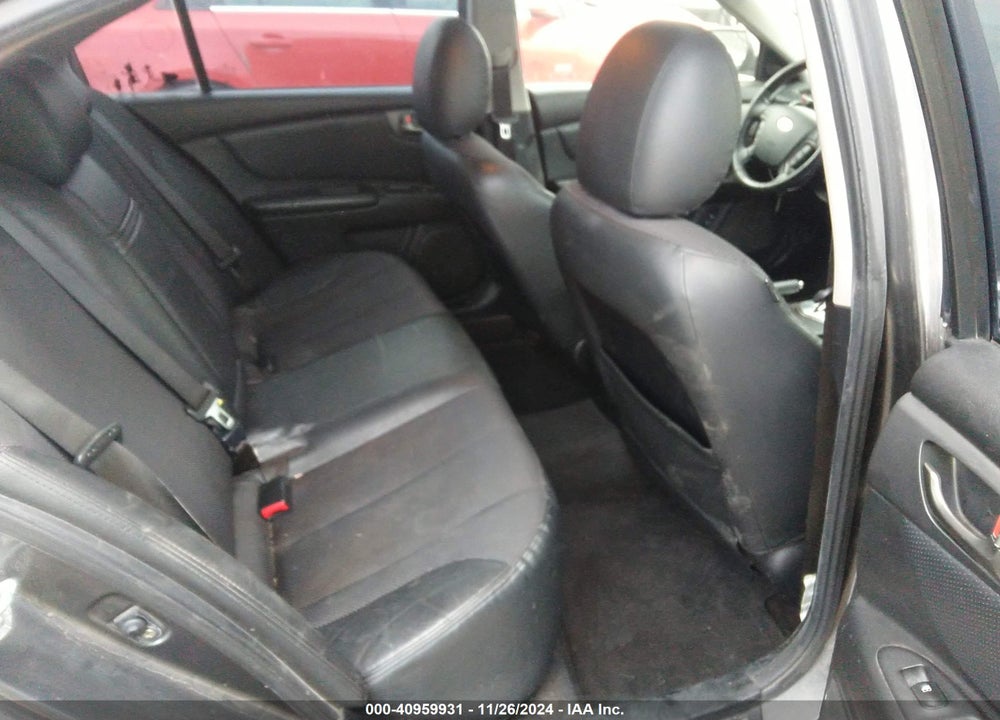 2009 KIA OPTIMA SX VIN: KNAGE228395335605
