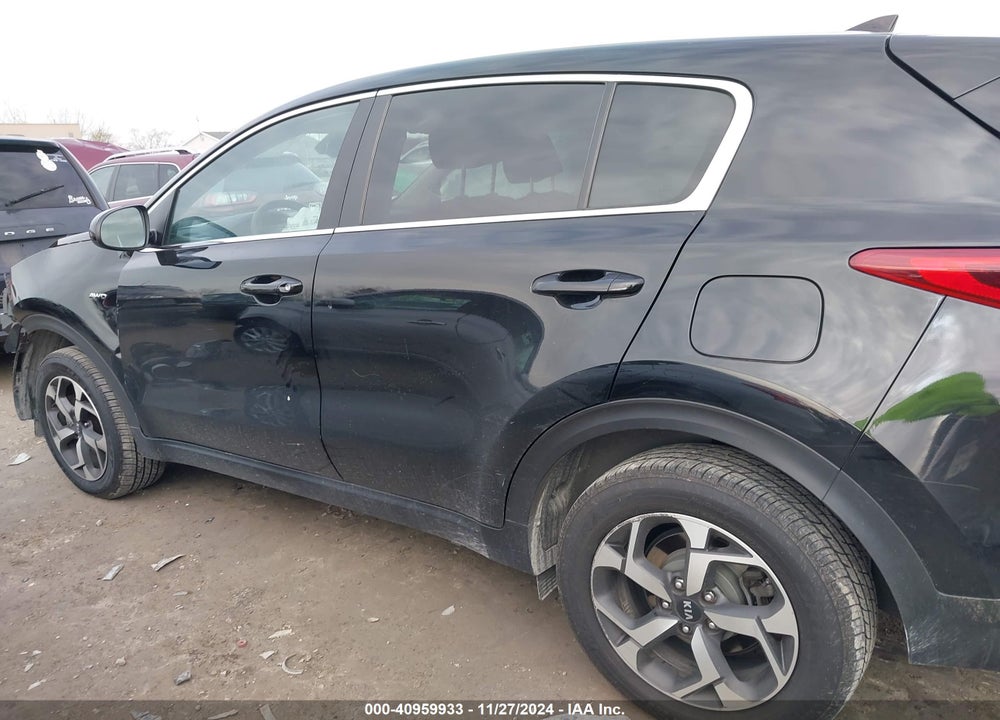 2022 KIA SPORTAGE LX VIN: KNDPMCAC2N7021461