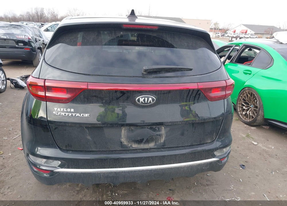 2022 KIA SPORTAGE LX VIN: KNDPMCAC2N7021461