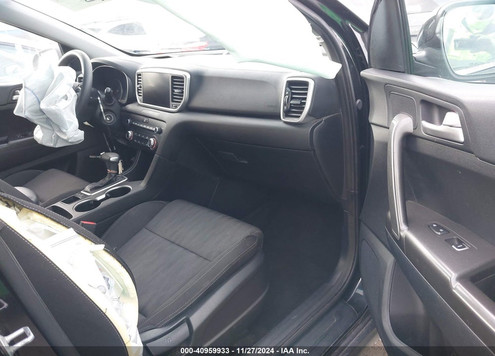 2022 KIA SPORTAGE LX VIN: KNDPMCAC2N7021461