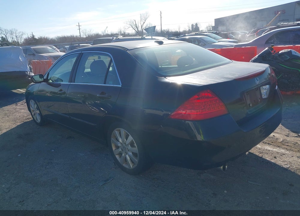 2007 HONDA ACCORD 3.0 EX VIN: 1HGCM66567A056182