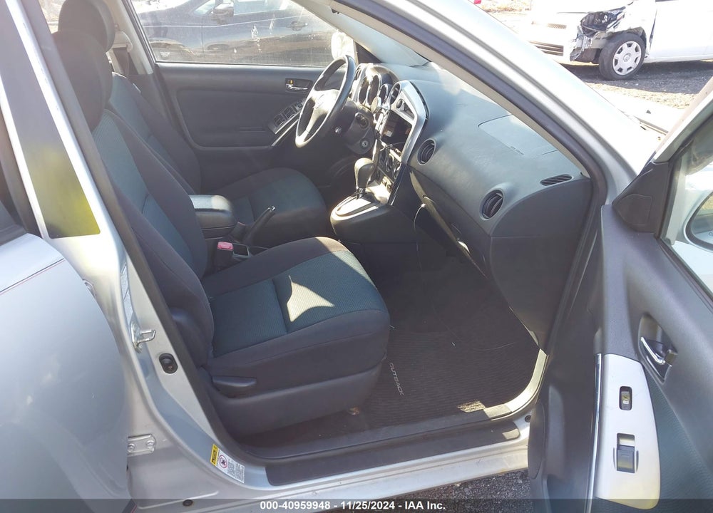 2005 TOYOTA MATRIX/XR VIN: 2T1LR30EX5C342164
