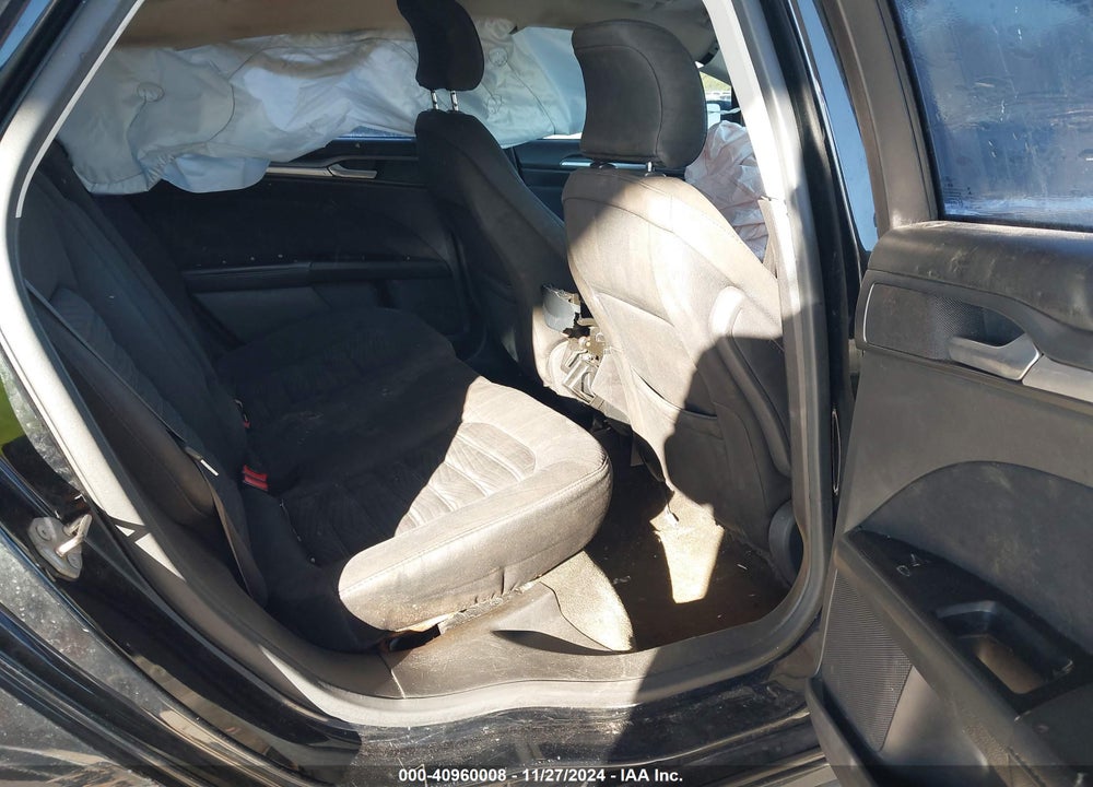 2016 FORD FUSION VIN: 3FA6P0H77GR151795