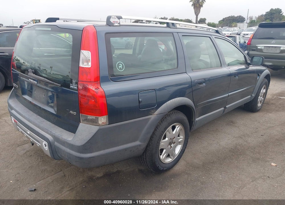 2005 VOLVO XC70 2.5T AWD VIN: YV1SZ592051185971