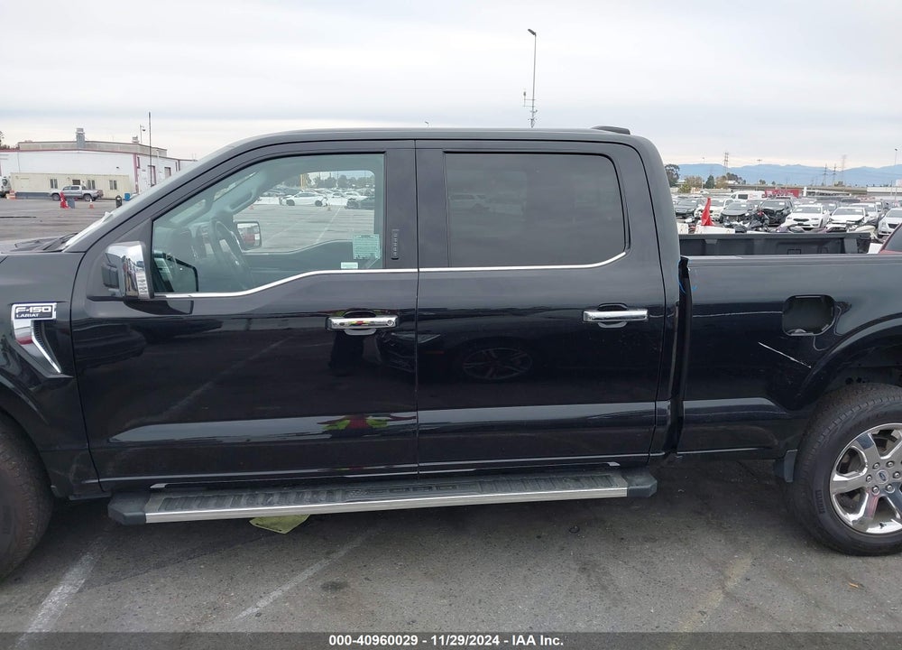 2023 FORD F-150 LARIAT VIN: 1FTFW1E82PKD70135