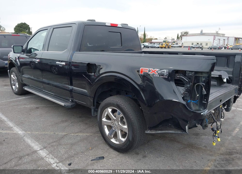 2023 FORD F-150 LARIAT VIN: 1FTFW1E82PKD70135