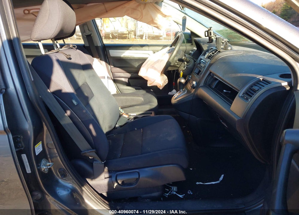 2011 HONDA CR-V LX VIN: 5J6RE4H39BL020497