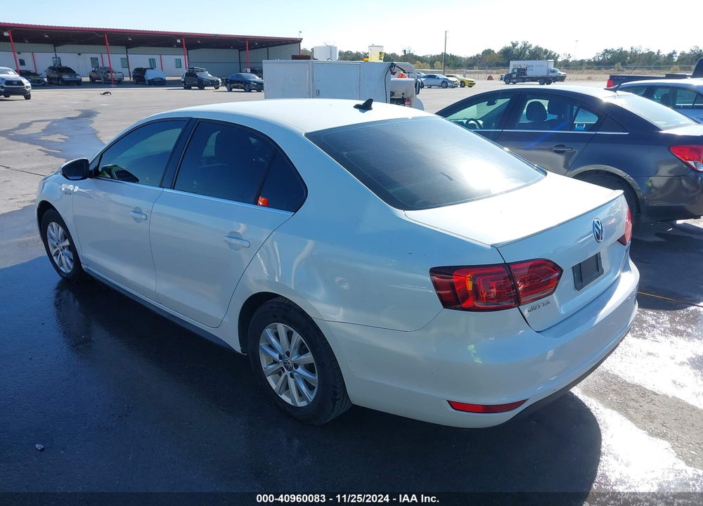 2013 VOLKSWAGEN JETTA HYBRID SE VIN: 3VW637AJXDM307385