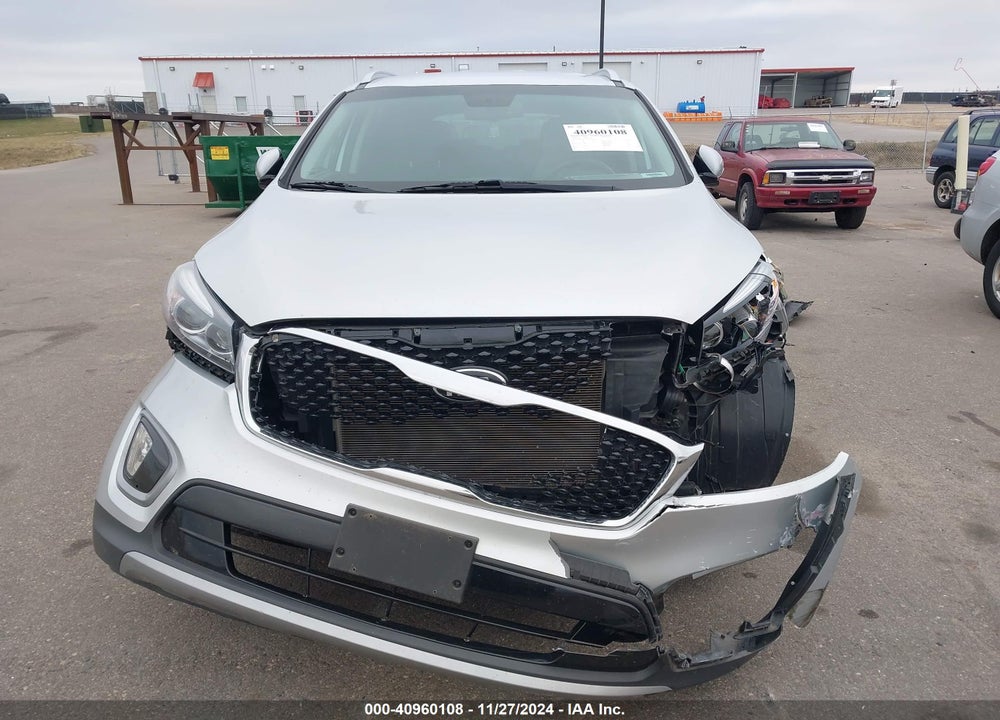 2016 KIA SORENTO 3.3L EX VIN: 5XYPHDA57GG103297