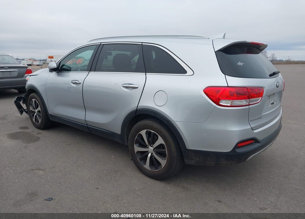 2016 KIA SORENTO 3.3L EX VIN: 5XYPHDA57GG103297