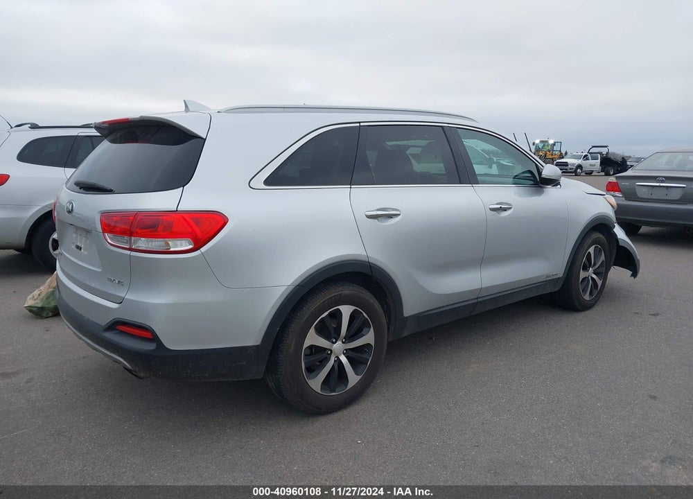 2016 KIA SORENTO 3.3L EX VIN: 5XYPHDA57GG103297