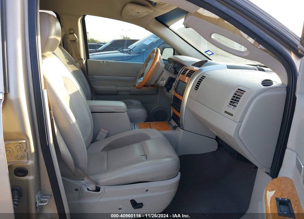 2008 CHRYSLER ASPEN LIMITED VIN: 1A8HX58228F148749