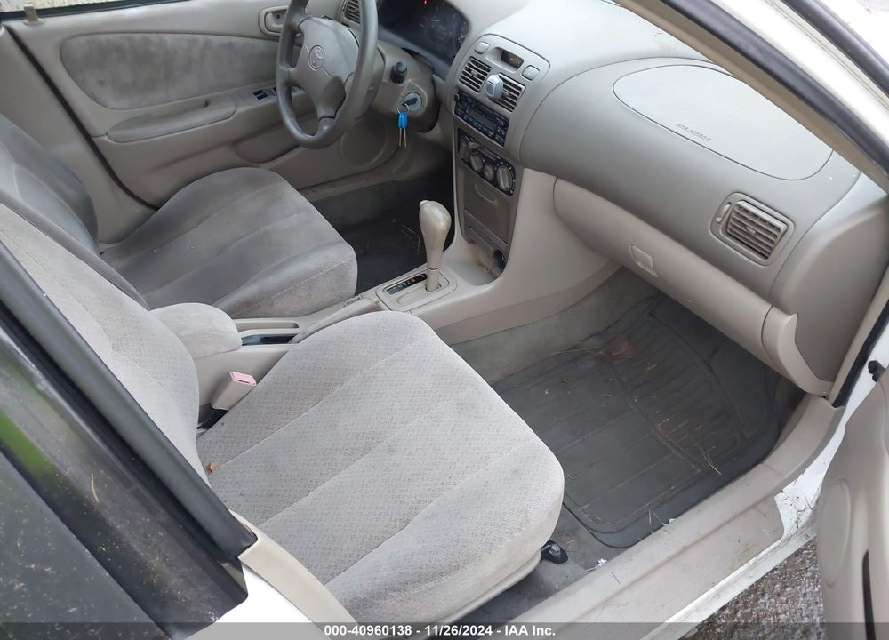 1998 TOYOTA COROLLA LE VIN: 1NXBR18E3WZ040896