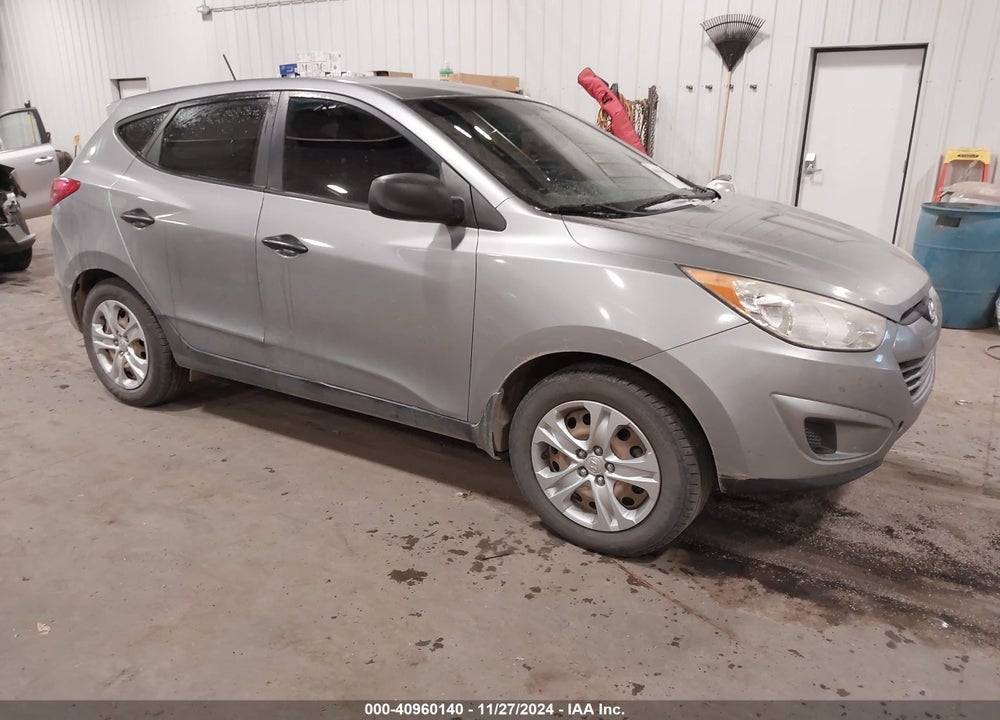 2012 HYUNDAI TUCSON GL VIN: KM8JT3AB8CU404136