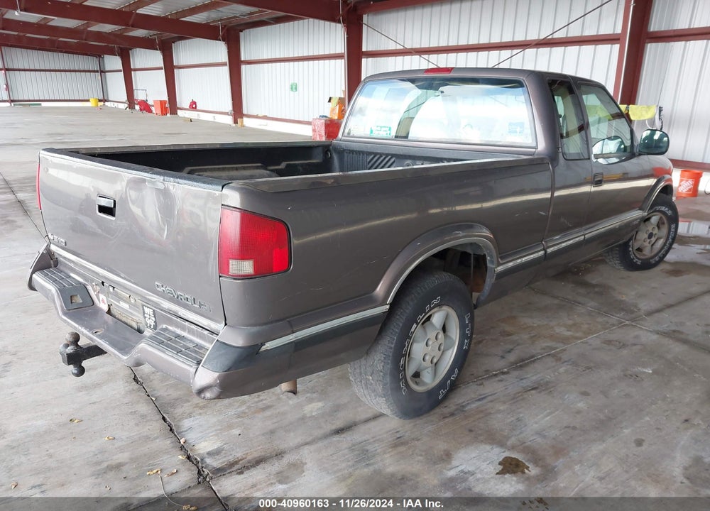 1997 CHEVROLET T10 LS SPORTSIDE VIN: 1GCDT19X7VK228779