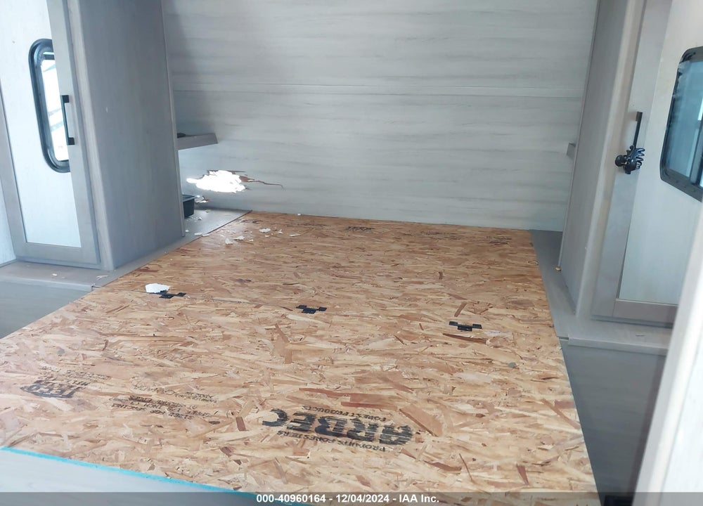 2022 DUTCHMEN KODIAK TRAVEL TRAILER VIN: 4YDTKDN2XNJ972955