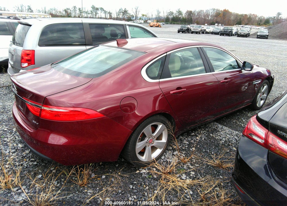 2017 JAGUAR XF 20D VIN: SAJBR4BNXHCY23609