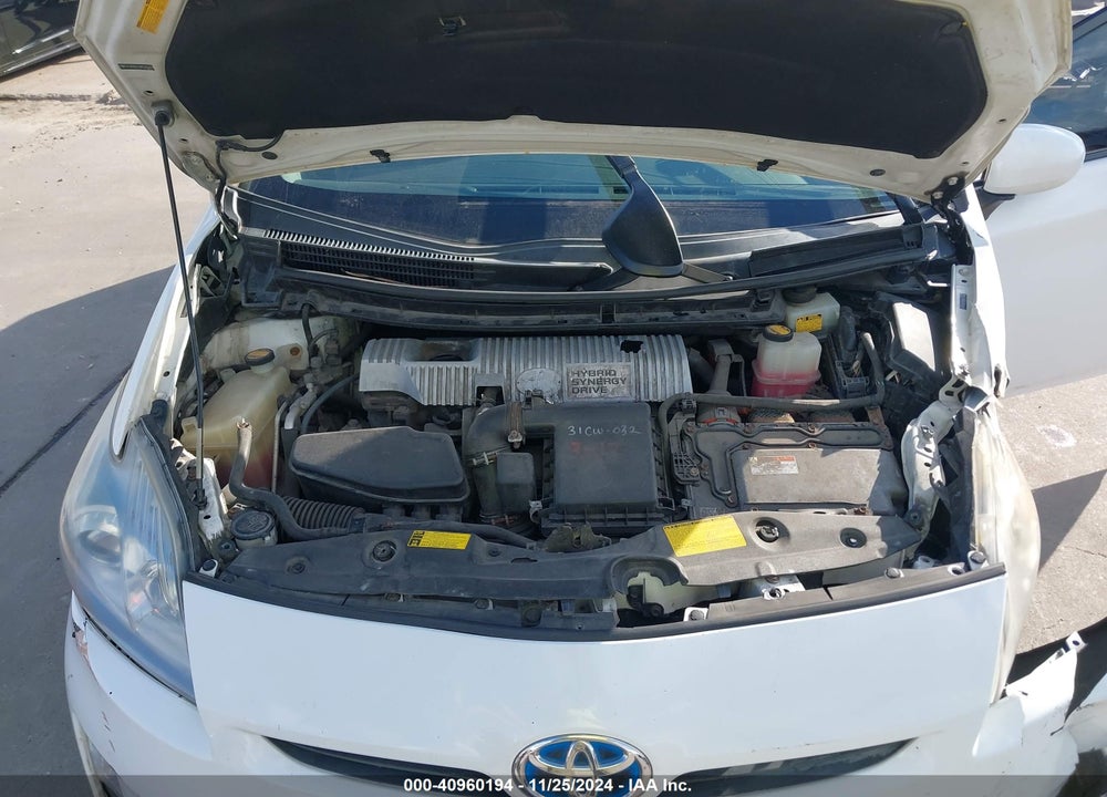 2011 TOYOTA PRIUS TWO VIN: JTDKN3DU3B5265655