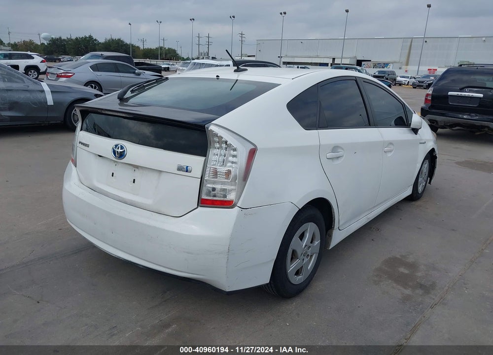 2011 TOYOTA PRIUS TWO VIN: JTDKN3DU3B5265655
