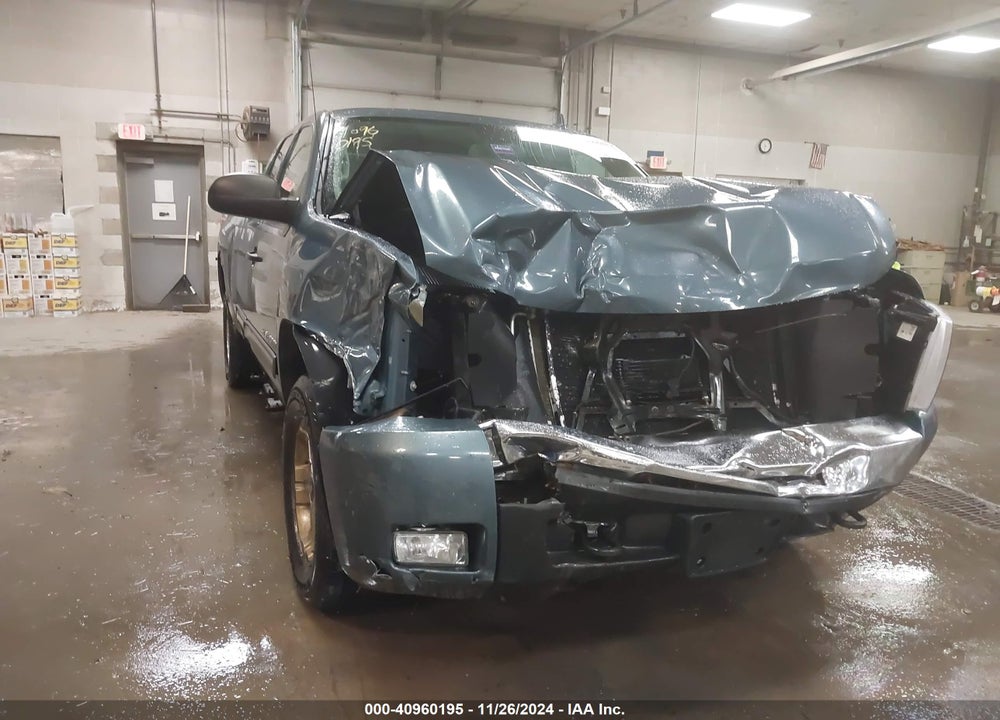 2011 CHEVROLET SILVERADO 1500 VIN: 1GCRKSE33BZ226192