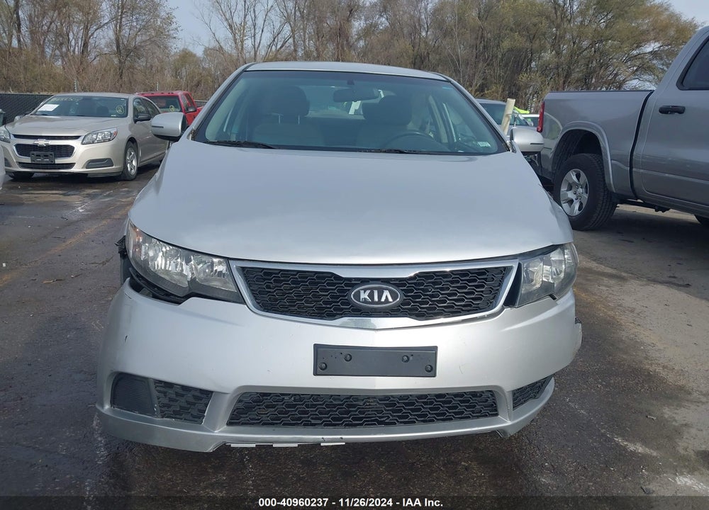 2013 KIA FORTE EX VIN: KNAFU4A26D5660958