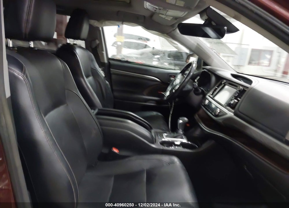 2018 TOYOTA HIGHLANDER HYBRID LIMITED VIN: 5TDDGRFH2JS043896